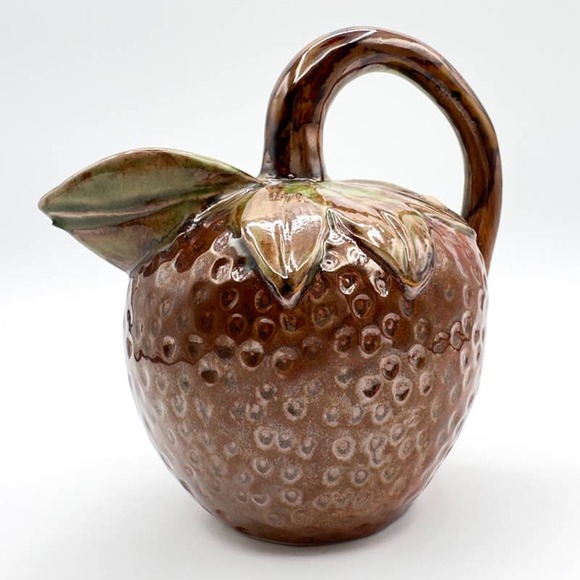 Vintage Strawberry Pitcher Majolica Style Pottery 6" - Picture 9 of 13